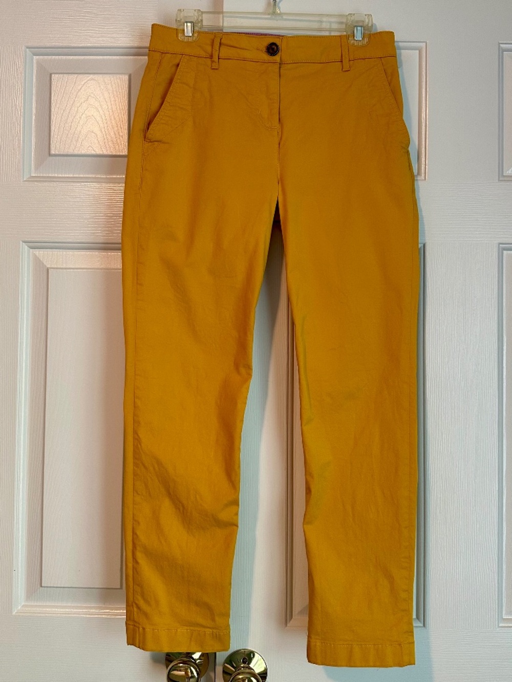 Boden Daisy Chino Pants in Tuscan Sun color size 4P